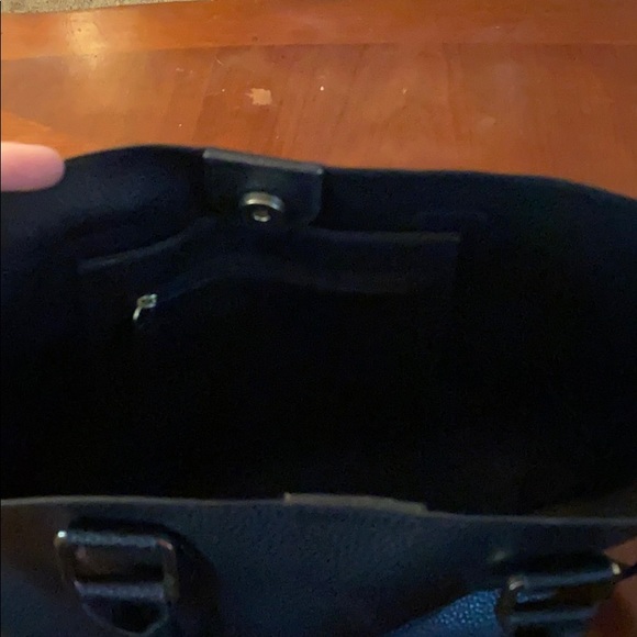 Purse - Picture 3 of 4